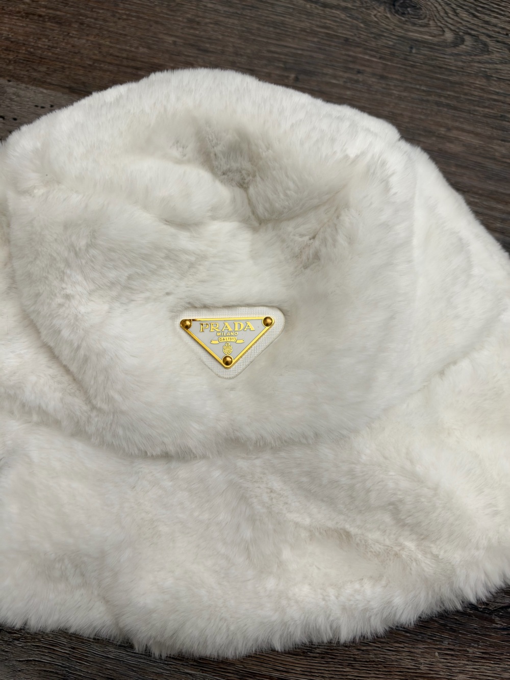 Prada Black Faux Shearling Sherpa Bucket Hat Winter - Picture 2 of 6